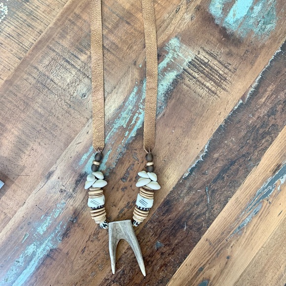 🌾Artisan Antler Pendant Necklace - Picture 4 of 7